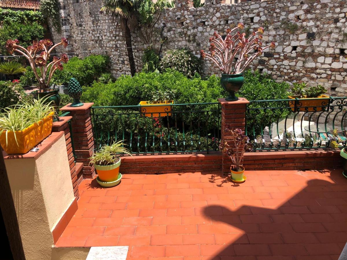 Casa Rando Mary'S House Apartment Taormina Exterior foto